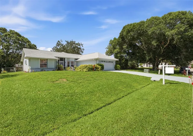 Photo 3 of Single family home for sale at 881 Foster Ave, Sebastian, FL 32958 | MLS# L4964195 | Listing updated on 2026-10-03