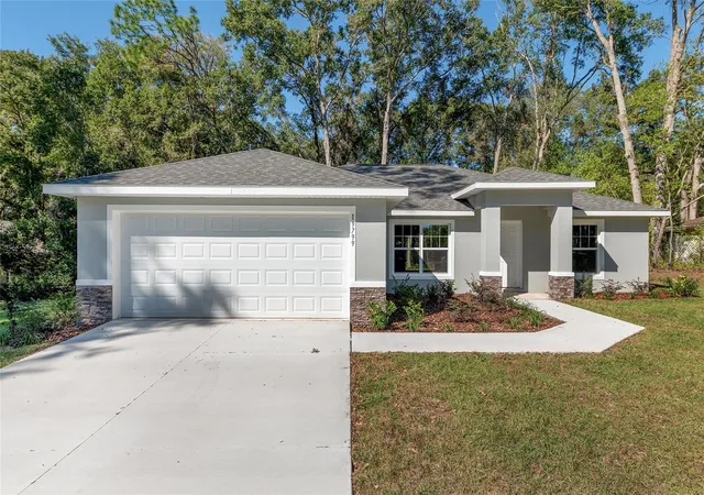 Photo 1 of Single family home for sale at 10070 SW 192nd Circle, DUNNELLON, FL 34432 | MLS# OM730145 | Listing updated on 2026-10-07