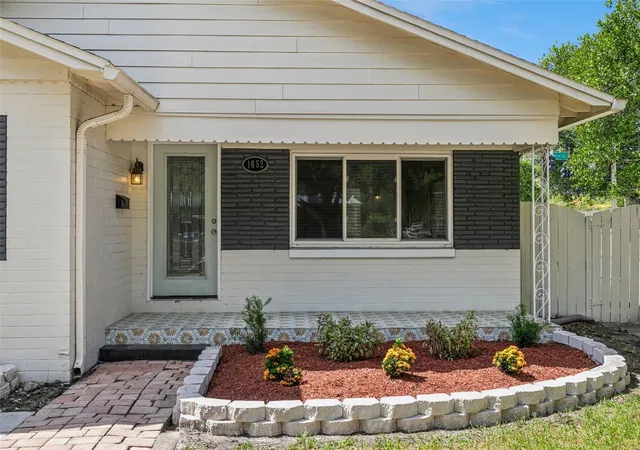 Photo 3 of Single family home for sale at 1652 Berkshire Ave, Winter Park, FL 32789 | MLS# O6432617 | Listing updated on 2026-10-11