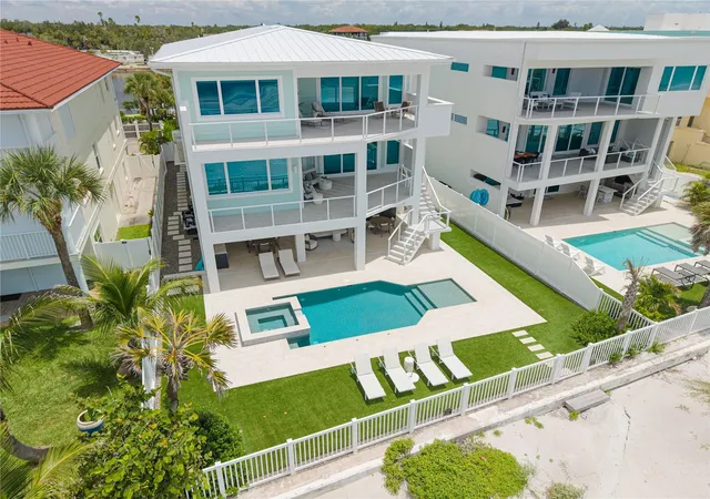 Photo 4 of Single family home for sale at 34 Gulf Blvd, Indian Rocks Beach, FL 33785 | MLS# TB8537857 | Listing updated on 2026-09-11