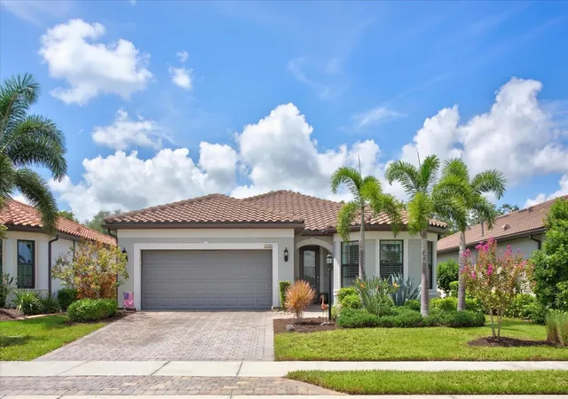 Photo 1 of Single family home for sale at 7608 Viola Loop, Bradenton, FL 34202 | MLS# A4702702 | Listing updated on 2026-09-15