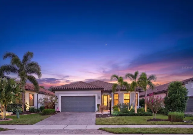 Photo 3 of Single family home for sale at 7608 Viola Loop, Bradenton, FL 34202 | MLS# A4702702 | Listing updated on 2026-09-15