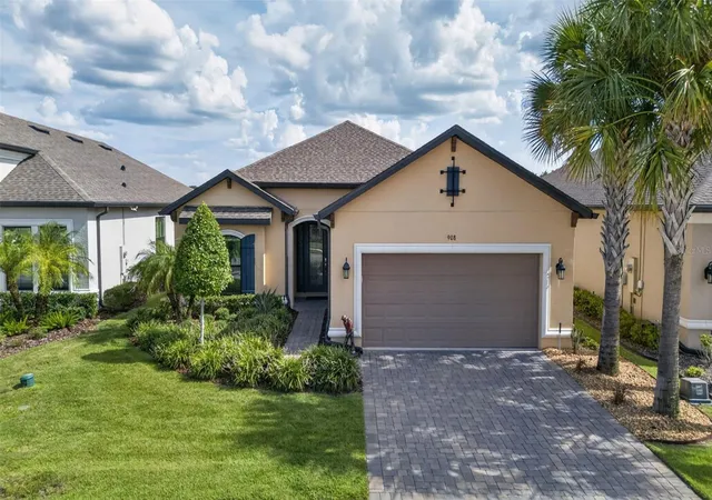 Photo 2 of Single family home for sale at 908 Braewood Dr, Clermont, FL 34715 | MLS# G5116348 | Listing updated on 2026-10-20
