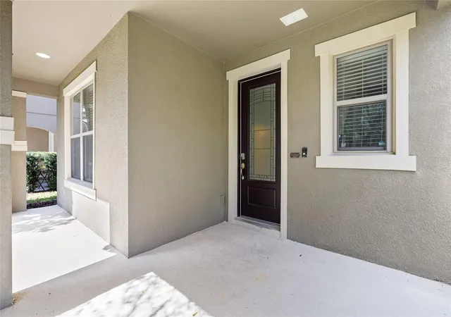 Photo 3 of Single family home for sale at 5817 Caldera Ridge Dr, Lithia, FL 33547 | MLS# TB8538067 | Listing updated on 2026-09-15