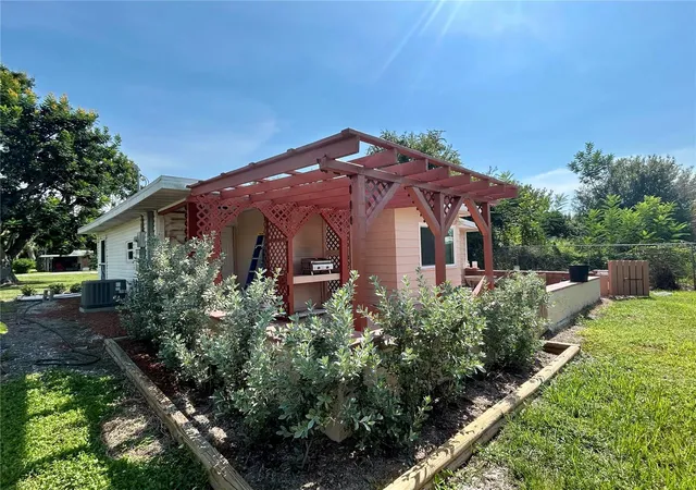 Photo 3 of Single family home for sale at 1742 Mangoe St, Punta Gorda, FL 33980 | MLS# C7529500 | Listing updated on 2026-09-11