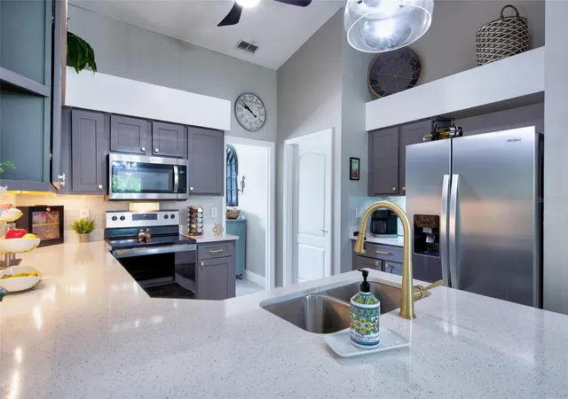 Photo 4 of Single family home for sale at 11117 Twosome Dr, San Antonio, FL 33576 | MLS# O6433011 | Listing updated on 2026-10-02