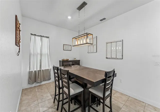Photo 4 of Single family home for sale at 4129 Timber Valley Way, Lakeland, FL 33811 | MLS# L4964234 | Listing updated on 2026-10-27