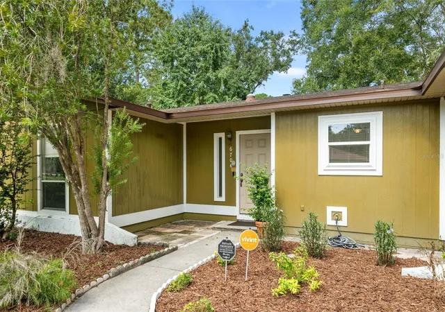 Photo 3 of Single family home for sale at 6704 Nw 33rd Terrace, Gainesville, FL 32653 | MLS# GC542688 | Listing updated on 2026-09-12