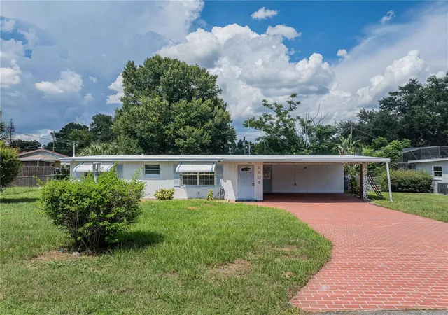 Photo 1 of Single family home for sale at 2608 Trinity Cir Nw, Winter Haven, FL 33881 | MLS# L4964239 | Listing updated on 2026-09-30