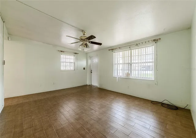 Photo 3 of Single family home for sale at 2608 Trinity Cir Nw, Winter Haven, FL 33881 | MLS# L4964239 | Listing updated on 2026-09-30
