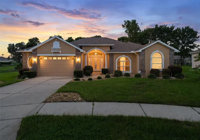 Photo 2 of Single family home for sale at 13417 Whitehaven Ct, Spring Hill, FL 34609 | MLS# W7888536 | Listing updated on 2026-09-26