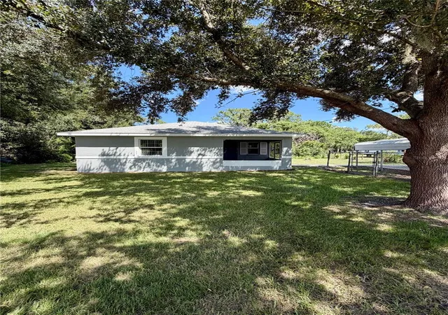 Photo 2 of Single family home for sale at 214 King Rd, Winter Haven, FL 33880 | MLS# P4939583 | Listing updated on 2026-09-15