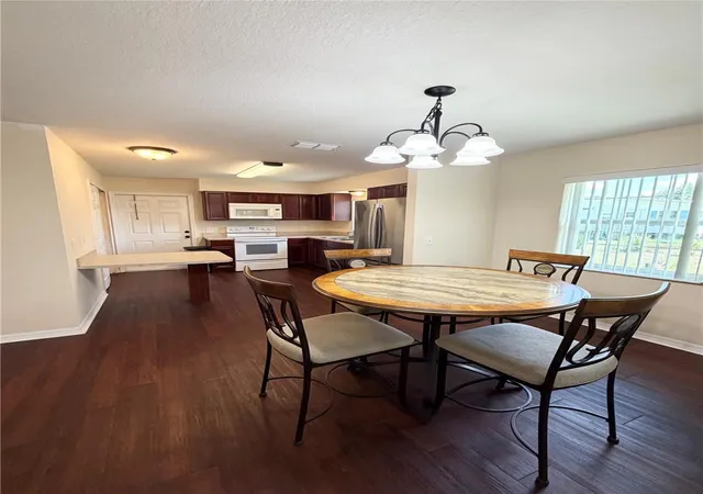 Photo 4 of Single family home for sale at 214 King Rd, Winter Haven, FL 33880 | MLS# P4939583 | Listing updated on 2026-09-15