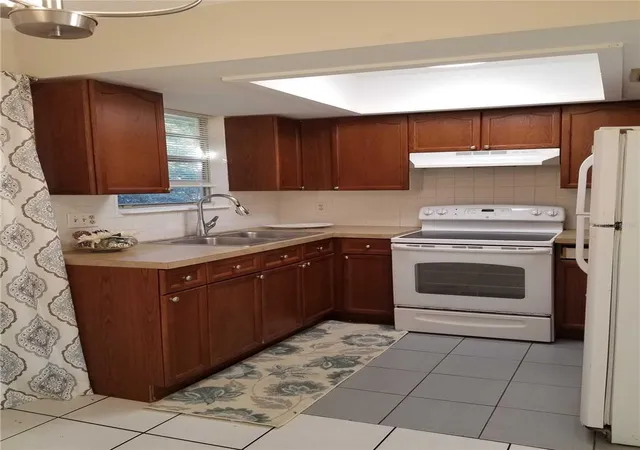Photo 4 of House for sale at 15588 59th Street N, Clearwater, FL 33760 | MLS# TB8538354 | Listing updated on 2026-09-15