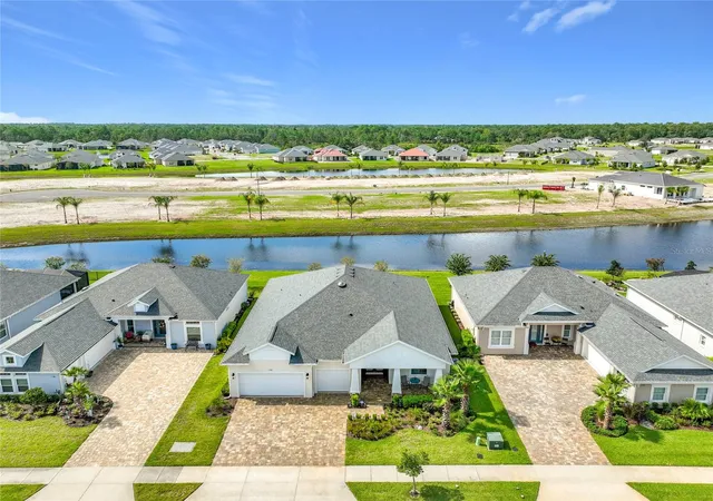 Photo 3 of Single family home for sale at 1576 Lake Reserve Dr, Deland, FL 32724 | MLS# V4950701 | Listing updated on 2026-09-22