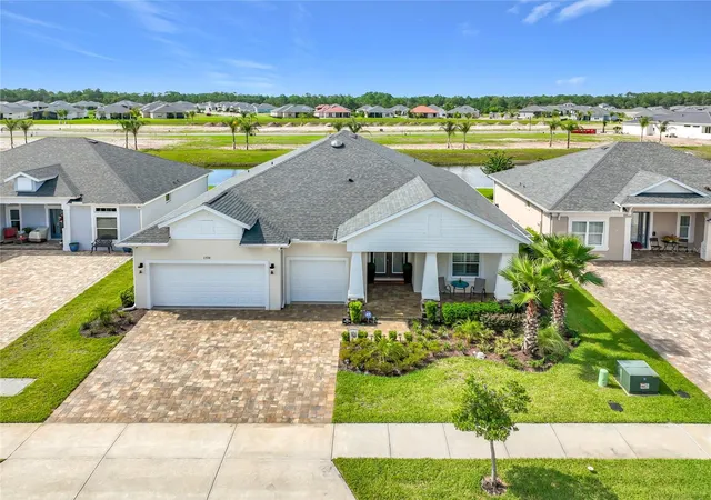 Photo 4 of Single family home for sale at 1576 Lake Reserve Dr, Deland, FL 32724 | MLS# V4950701 | Listing updated on 2026-09-22