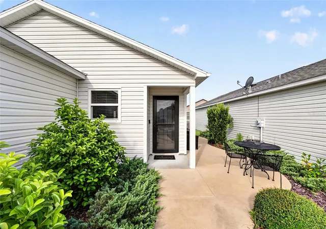 Photo 4 of House for sale at 5844 Marsh Ct, The Villages, FL 32163 | MLS# G5116414 | Listing updated on 2026-09-28