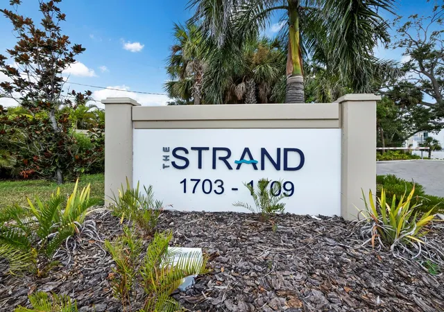 Photo 1 of Condo for sale at 1709 N Tamiami Trl #418, Sarasota, FL 34234 | MLS# A4702906 | Listing updated on 2026-09-12