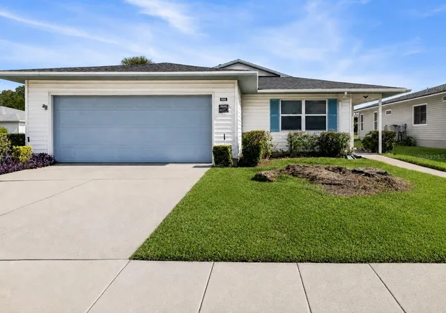 Photo 1 of Single family home for sale at 3433 Glen Abbey Ln, Lakeland, FL 33810 | MLS# L4964256 | Listing updated on 2026-09-14