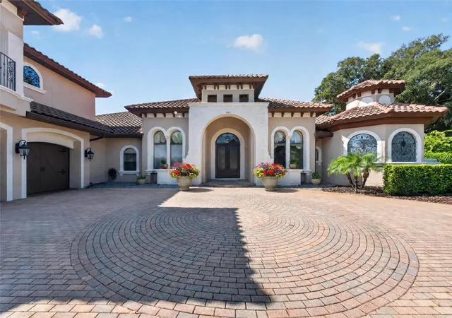 Photo 2 of Mansion for sale at 7765 Islewood Ct, Sanford, FL 32771 | MLS# O6433414 | Listing updated on 2026-09-12