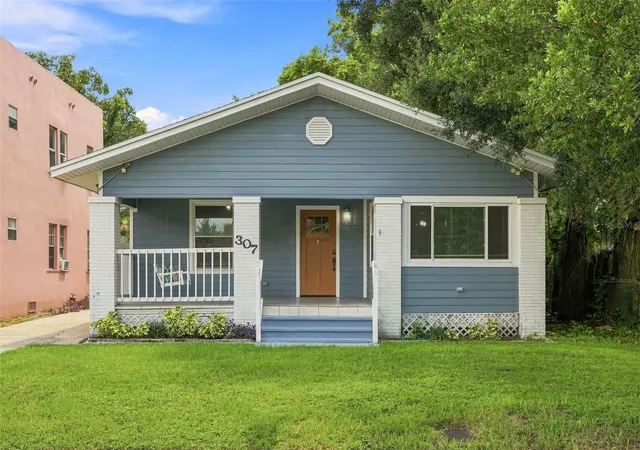 Photo 1 of Single family home for sale at 307 E North St, Tampa, FL 33604 | MLS# TB8538762 | Listing updated on 2026-09-15