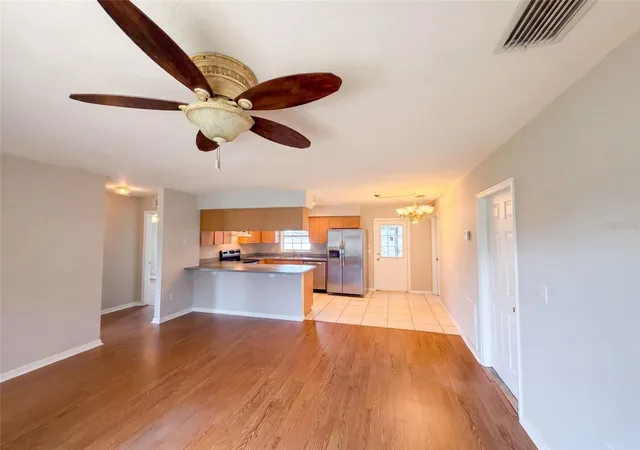 Photo 3 of Single family home for sale at 10640 Se 54th Avenue, Belleview, FL 34420 | MLS# O6433540 | Listing updated on 2026-09-14