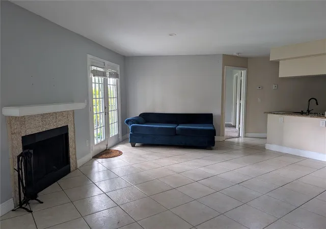 Photo 3 of Condo for sale at 2550 N Alafaya Trl #12105, Orlando, FL 32826 | MLS# O6433566 | Listing updated on 2026-09-26