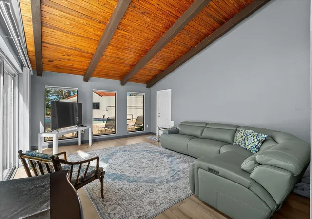 Photo 4 of Condo for sale at 1585 Tarpon Ctr Dr #21, Venice, FL 34285 | MLS# N6145369 | Listing updated on 2026-09-15