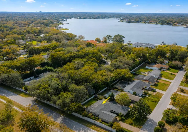 Photo 2 of Single family home for sale at 2102 W Kyra Dr, Tampa, FL 33612 | MLS# TB8539000 | Listing updated on 2026-09-30