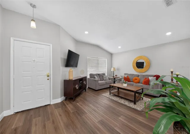 Photo 4 of Single family home for sale at 8809 Parliament Ct, Kissimmee, FL 34747 | MLS# S5155667 | Listing updated on 2026-10-29