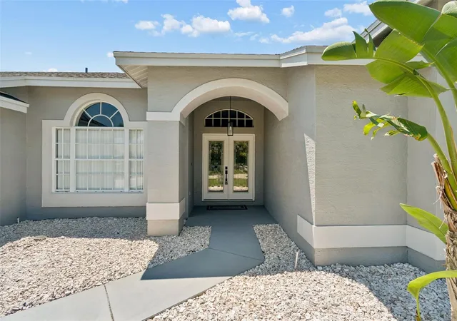 Photo 3 of Single family home for sale at 8818 Poe Dr, Hudson, FL 34667 | MLS# TB8539181 | Listing updated on 2026-09-15