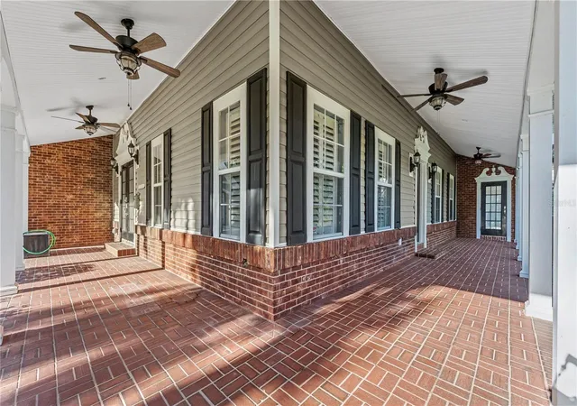 Photo 4 of Single family home for sale at 4233 Homewood Ln, Lakeland, FL 33811 | MLS# L4964317 | Listing updated on 2026-10-21