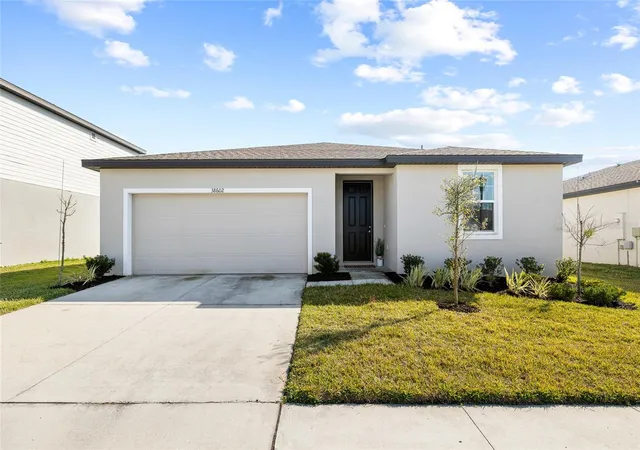 Photo 2 of Single family home for sale at 38602 Finn Clover Ln, Zephyrhills, FL 33540 | MLS# TB8539263 | Listing updated on 2026-10-09