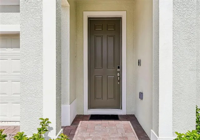 Photo 3 of Sale Pending at 1875 Church Lake St, Groveland, FL 34736 | MLS# O6433931 | Listing updated on 2026-09-21