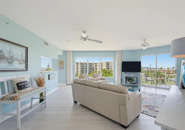 Photo 3 of Condo for sale at 3 Oceans W Blvd #5B4, Daytona Beach, FL 32118 | MLS# V4950758 | Listing updated on 2026-10-03