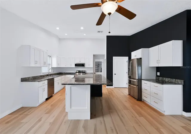 Photo 3 of Single family home for sale at 1035 Anclote Dr, Tarpon Springs, FL 34689 | MLS# TB8539413 | Listing updated on 2026-09-27
