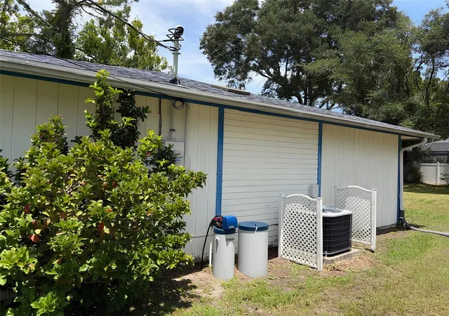 Photo 2 of Single family home for sale at 20 Woodbury Dr, Palm Coast, FL 32164 | MLS# V4950761 | Listing updated on 2026-09-14
