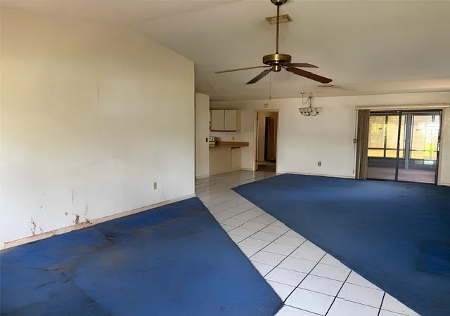 Photo 4 of Single family home for sale at 20 Woodbury Dr, Palm Coast, FL 32164 | MLS# V4950761 | Listing updated on 2026-09-14