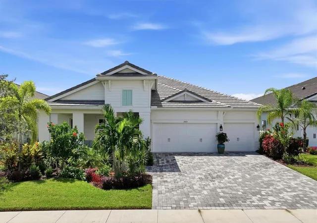Photo 3 of Single family home for sale at 11565 Gleaming Ter, Venice, FL 34293 | MLS# N6145391 | Listing updated on 2026-10-05