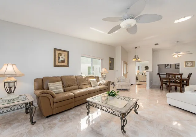 Photo 4 of House for sale at 3253 Mcmath Dr, Palm Harbor, FL 34684 | MLS# TB8539673 | Listing updated on 2026-10-03