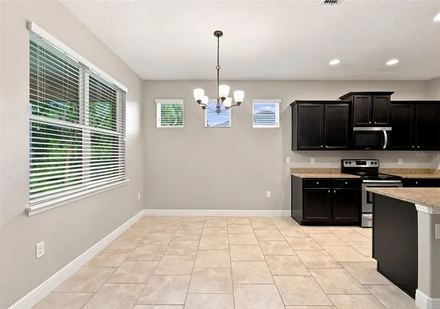 Photo 4 of Single family home for sale at 463 River Sq Ln, Ormond Beach, FL 32174 | MLS# V4950780 | Listing updated on 2026-09-30