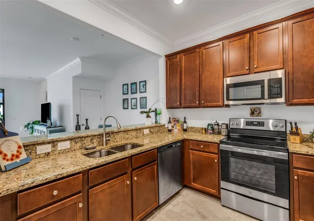 Photo 3 of Townhouse for sale at 20450 Lagente Cir, Venice, FL 34293 | MLS# A4703249 | Listing updated on 2026-10-21