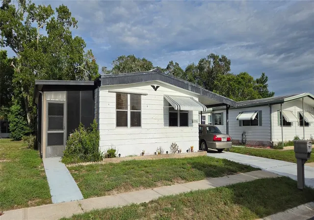 Manufactured home for sale at 16806 Harley St, HUDSON, FL 34667 | MLS# W7888677