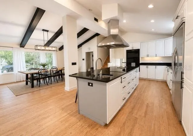 Photo 3 of Single family home for sale at 1909 Old Sawmill Rd, Brandon, FL 33510 | MLS# TB8539802 | Listing updated on 2026-10-08