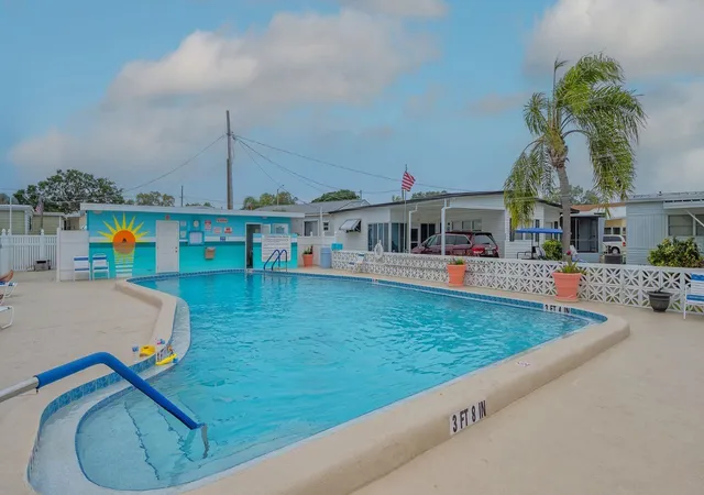 Photo 2 of Manufactured home for sale at 251 Southwinds Dr, Sarasota, FL 34231 | MLS# A4703297 | Listing updated on 2026-10-11