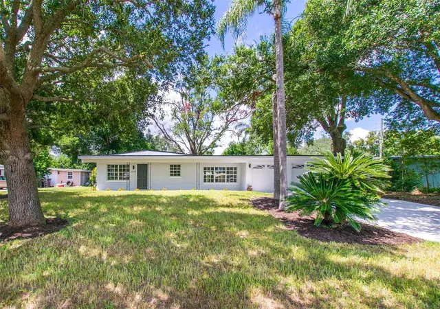 Photo 4 of Single family home for sale at 1008 Berwyn Rd, Orlando, FL 32806 | MLS# O6434500 | Listing updated on 2026-10-22