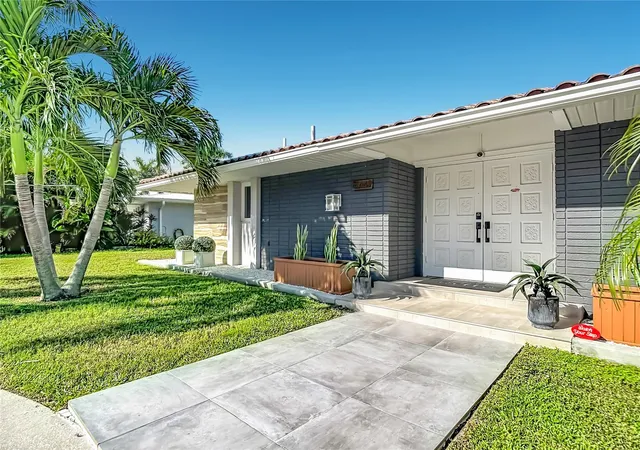 Photo 1 of Single family home for sale at 4449 Crews Ct, Port Charlotte, FL 33952 | MLS# D6148464 | Listing updated on 2026-10-22