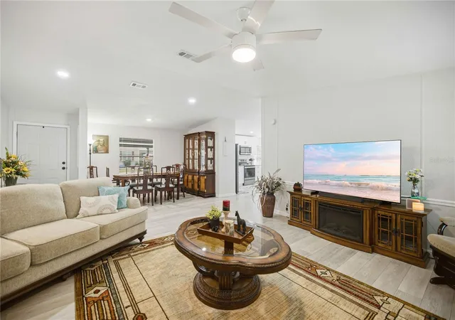 Photo 3 of Manufactured home for sale at 8385 N Shady Fork Wy, Dunnellon, FL 34433 | MLS# OM730654 | Listing updated on 2026-10-05