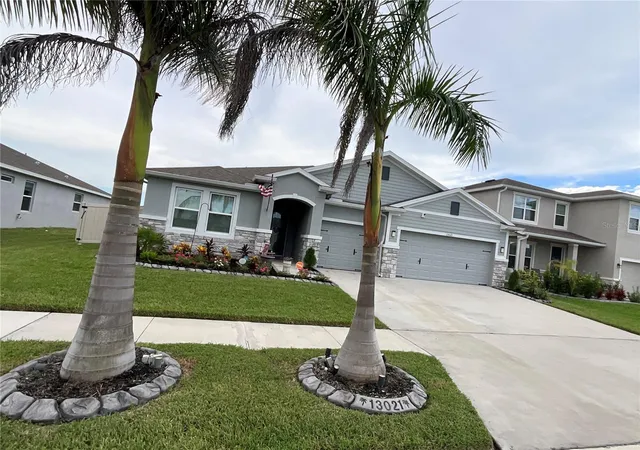 Photo 3 of Single family home for sale at 13021 Willow Grv Dr, Riverview, FL 33579 | MLS# TB8540115 | Listing updated on 2026-09-12