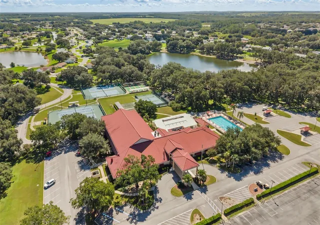 Photo 2 of Single family home for sale at 5536 Rosewall Cir, Leesburg, FL 34748 | MLS# G5116626 | Listing updated on 2026-10-09
